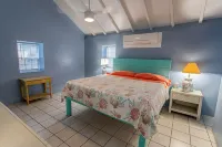 Dolphin Cottage - 2-Star