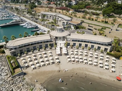 Hotel Riviera dei Fiori - Strand