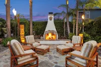 Plantation Beach Cottage - Historic Encinitas Walking District - 4-Star