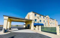 Americas Choice Inn & Suites - Bergblick