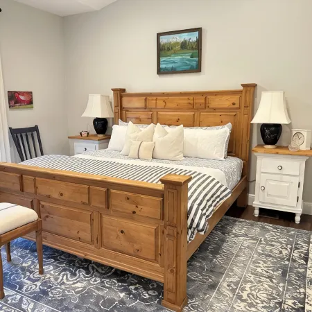 Guest Apartment close to Ski Resorts, Hiking Trails, Shopping Restaurants & more Hoteles en Holladay