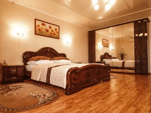 Kotorosl Hotel - ที่มีบาร์