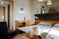 Maniatis Hotel - Mountain View