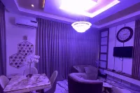 Livingstone Luxury Apartment - Condos