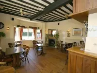 The Bolingbroke Hotel Hotels in Lydiard Tregoze