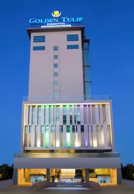 Golden Tulip Essential Makassar Hotels near Losari Beach Platform