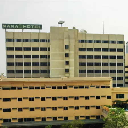 Nana Hotel Отели рядом с достопримечательностью «Станция надземного метро Phloen Chit»