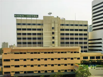 Nana Hotel Hotels near Nana Plaza