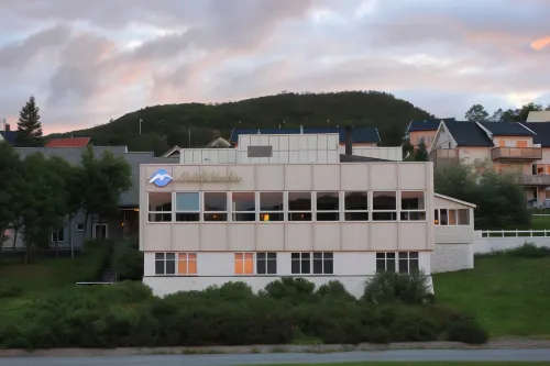 Hotell Maritim Skjervoy Hotels in Skjervoy