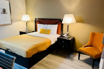 Super 8 by Wyndham Benton Harbor/St. Joseph Hotel dekat Whirlpool Corporation Riverview Campus