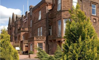 Cairndale Hotel & Spa - Housity