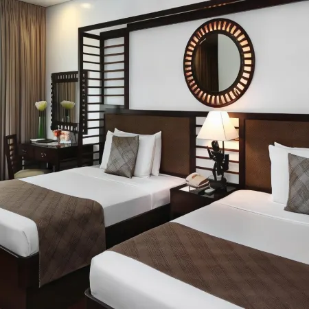 Manila Lotus Hotel