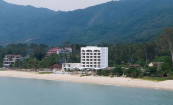 Elite Atoll Khanom - Luxury Coastal Escape