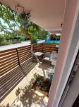 Limonero New City Apartment 2 with Private Parking Hôtels à : Frini