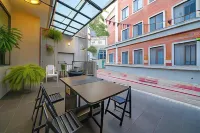 Chikan Fun Guesthouse