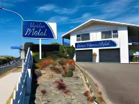 Blue Haven Motel Hotels in 