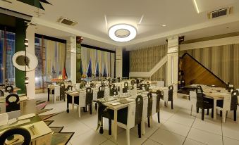 Hotel Holiday Resort