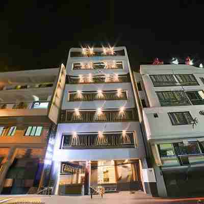 普拉加提大飯店 Hotel Exterior