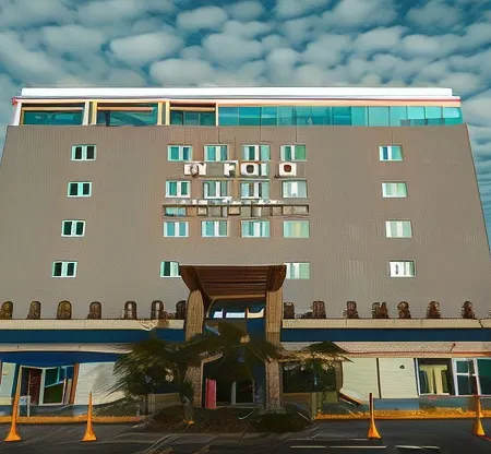 El Polo Apart Hotel & Suites