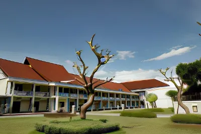 Crystal City Hotel Hotels near SeasToShop