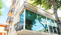 Hotel Aria di Mare - Bed & Brunch in Centro a Riccione