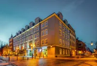 Korona Gold - Korona Hotel Wrocław Hotel dekat Hydropolis
