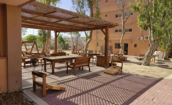 Hadass Desert Inn