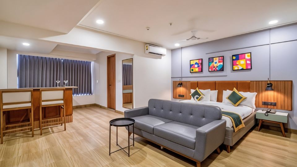 The Lemon Grass Hotel