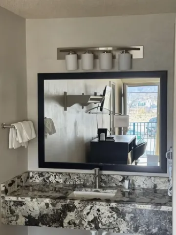 Days Inn by Wyndham Charleston WV