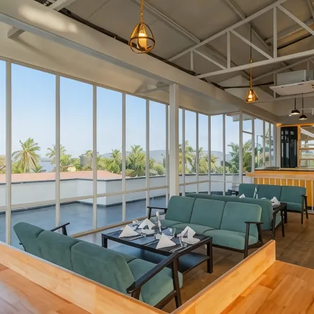 Bedzzz Xclusiv Morjim, Goa by Leisure Hotels