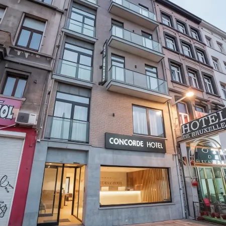 Hôtel Concorde Отели рядом с достопримечательностью «Станция метро Horta»
