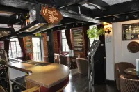 The Roundabout Hotel Hotels in Titchfield