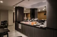 Urban Isle Hotel