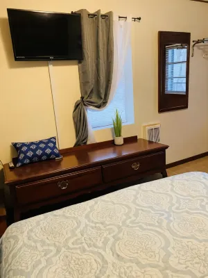Rockwood Resort Motel Các khách sạn ở Village of Four Seasons