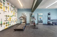 HiBird- Apartment and Suites Hotel - Fitnessstudio