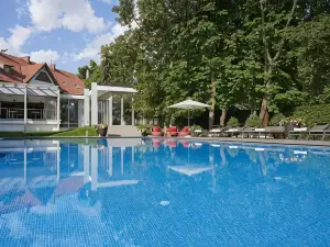 Normafa Hotel & Retreat