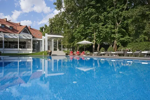 Normafa Hotel & Retreat