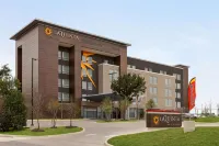 La Quinta Inn & Suites by Wyndham Austin South Hotels in 