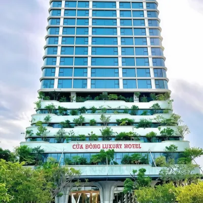 Cua Dong Luxury Hotel ヴィン国際空港周辺のホテル