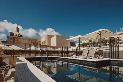 San Karlu Hotel