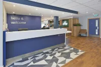 Travelodge Marlow Hotels in Cookham