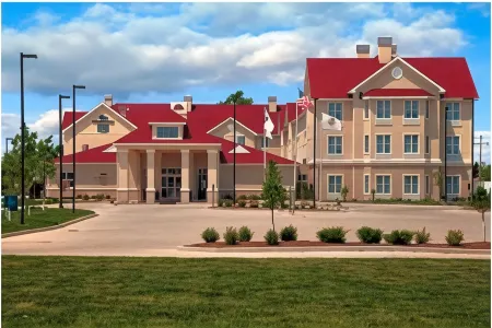 Homewood Suites by Hilton Decatur-Forsyth Отели в г. Форсайт