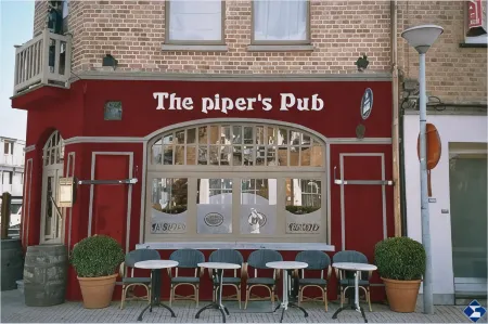 The Pipers Отели рядом с достопримечательностью «Zeester»