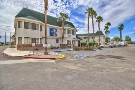 Motel 6 Yuma, AZ - East