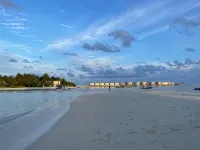 La Isla Tropica Hotels in Maadhoo
