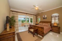 Stay in CR Los Sueños Condos Отели в г. Херрадура