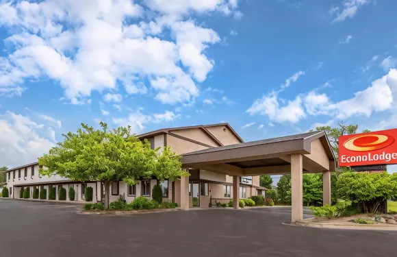 特拉弗斯城伊克諾旅館