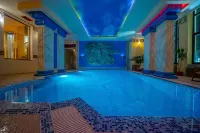 Saint George Hotel & Medical Spa - Pools