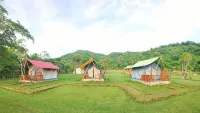 Beach Camp Lombok - Pemandangan Pantai