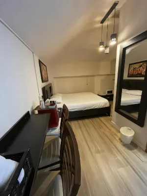 Rothschild Mansion Hotel a Kiryat Bialik